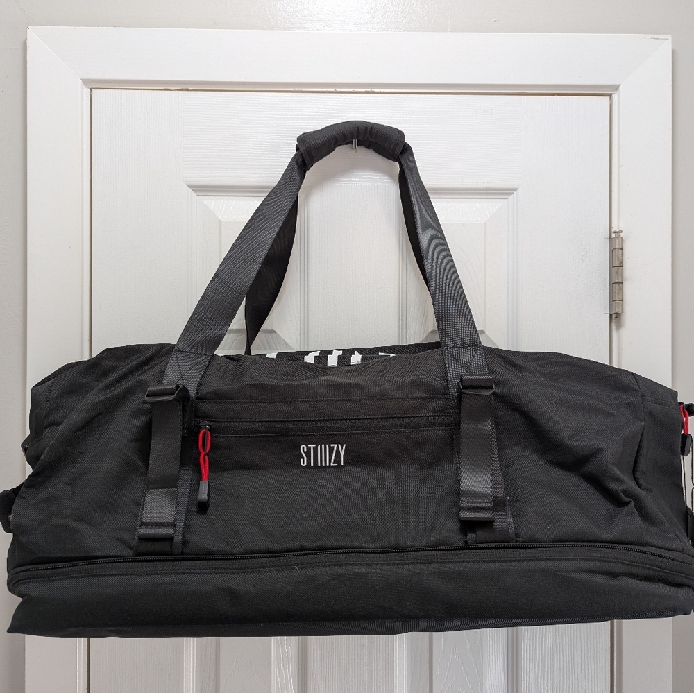 Stiiizy Smell Proof Duffle Bag